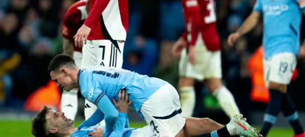 爱游戏体育下载-曼城双前锋梅开二度，狂轰球门