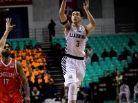 爱游戏体育地址-江苏男篮主场胜出，晋级下一轮