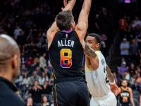 爱游戏亚洲官网-米切尔砍下生涯新高得分，爵士取得胜利