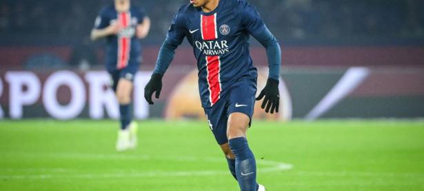 爱游戏中国官网-巴黎新星现身中心，触发欧冠狂欢的简单介绍