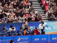 爱游戏官网-关于疯狂呐喊声震耳欲聋，现场气氛越来越炽热的信息