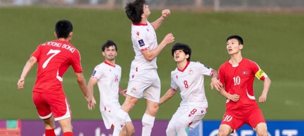 爱游戏官方登录入口-亚洲杯精彩瞬间回顾，劲旅对决惊心动魄的简单介绍