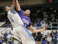 爱游戏登录入口-雄鹿球员布莱索完美兼顾进攻和防守，雄鹿布赖恩特