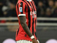 爱游戏体育平台-AC米兰后卫因伤缺阵，主帅寻找替补之策的简单介绍