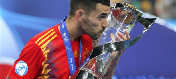 爱游戏体育链接-关于球员技艺百出，精湛战术得当迅速奏效的信息