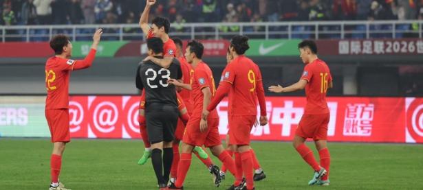 爱游戏网页版登录入口-中国足球队在国际赛事中斩获胜利