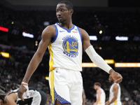 爱游戏在线-关于篮球新秀亮相比赛，风头无两的信息