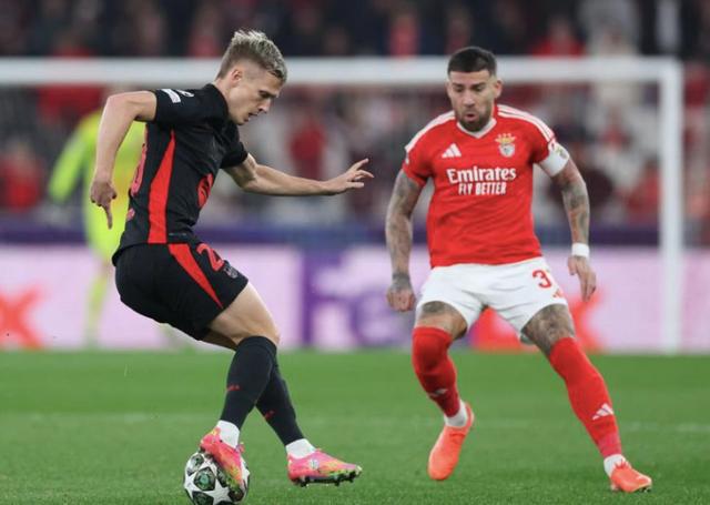 利物浦门将神勇扑救,传神救球震惊全场(利物浦门将神勇扑救,传神救球震惊全场视频) 利物浦门将神勇扑救,传神救球震惊全场(利物浦门将神勇扑救,传神救球震惊全场视频)