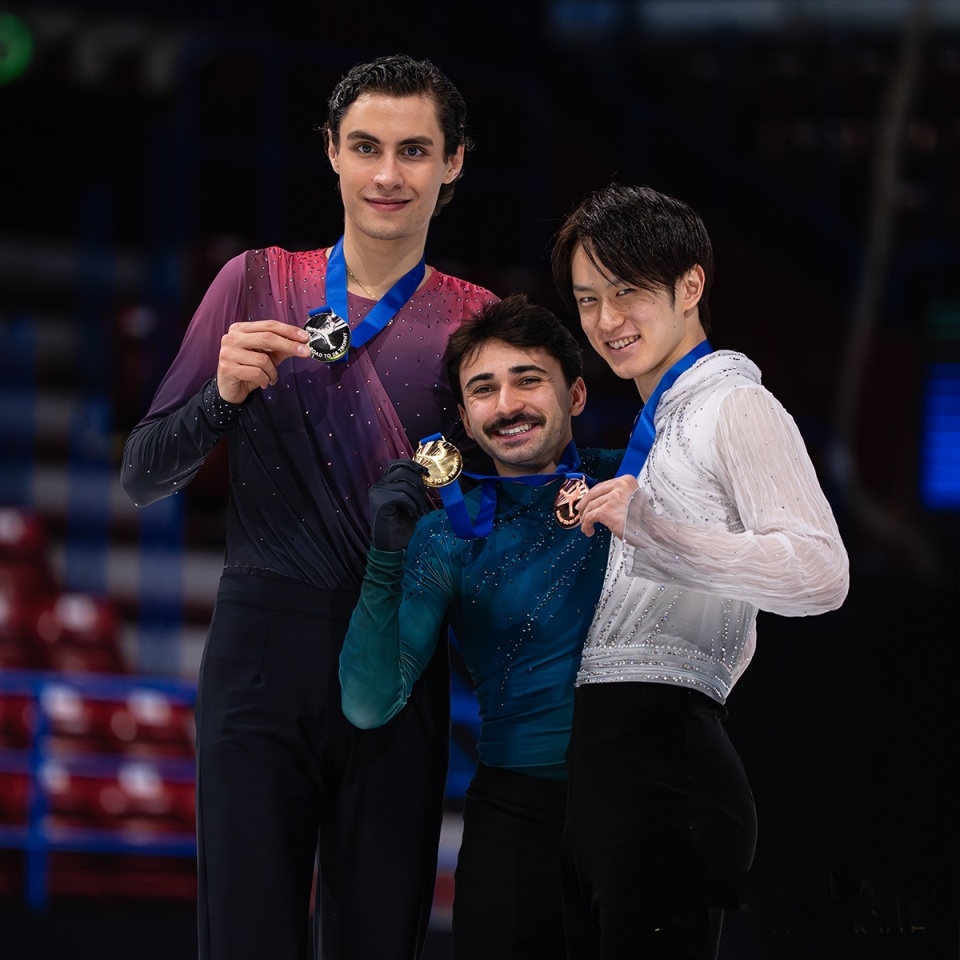 东道主选手表现出色,获得重要胜利的简单介绍 东道主选手表现出色,获得重要胜利的简单介绍