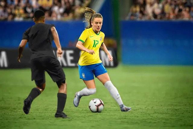 美洲女子足球比赛,巴西队晋级 美洲女子足球比赛,巴西队晋级