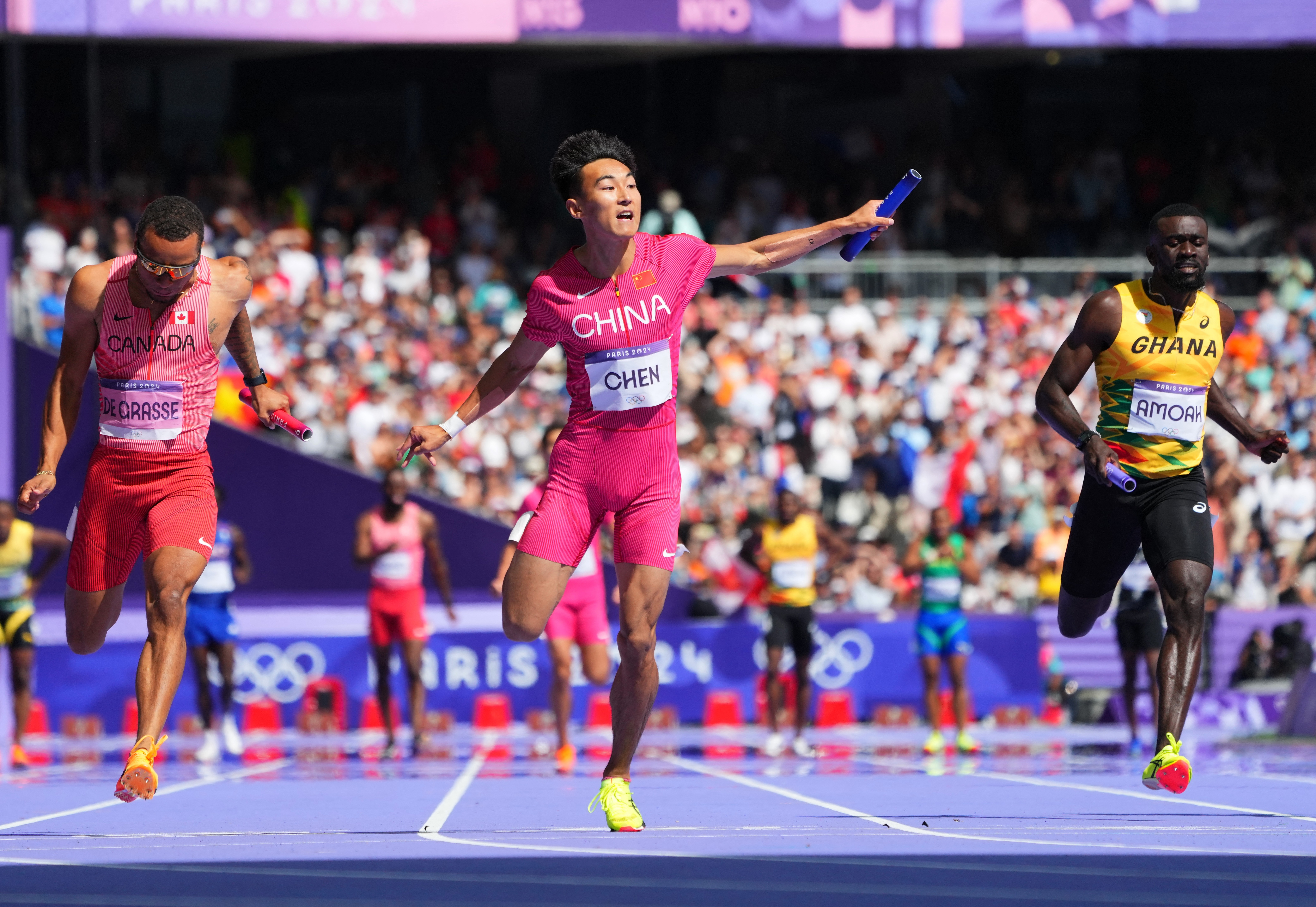 卡塔尔选手成功进入田径比赛男子110米栏决赛 卡塔尔选手成功进入田径比赛男子110米栏决赛