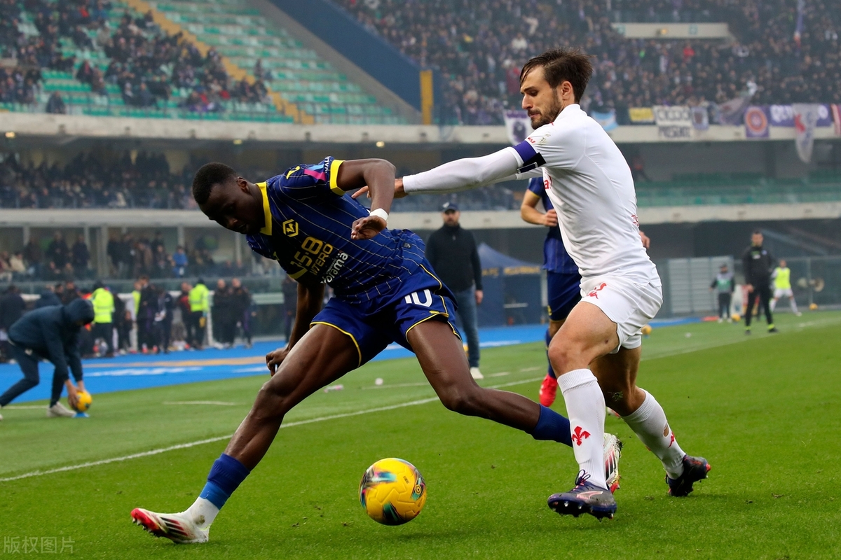 尤文图斯惨败维拉利亚尔,阿莱格里下课 尤文图斯惨败维拉利亚尔,阿莱格里下课