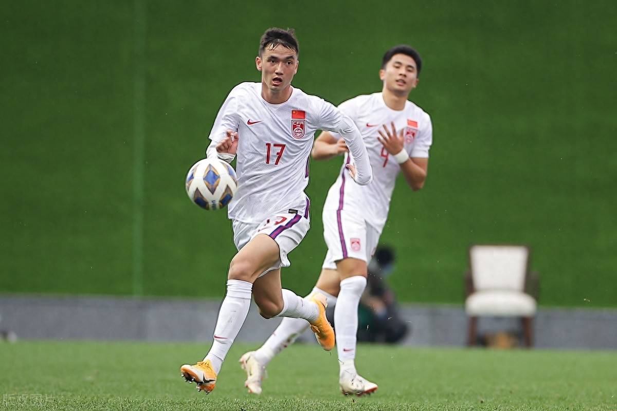 精英集结!亚洲球队积极备战新赛季 精英集结!亚洲球队积极备战新赛季