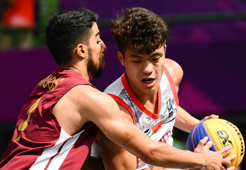 卡塔尔篮球队实力击败对手,晋级决赛 卡塔尔篮球队实力击败对手,晋级决赛