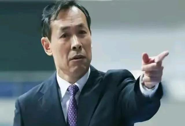 包含北京男篮遭遇三连败,危机临头的词条 包含北京男篮遭遇三连败,危机临头的词条