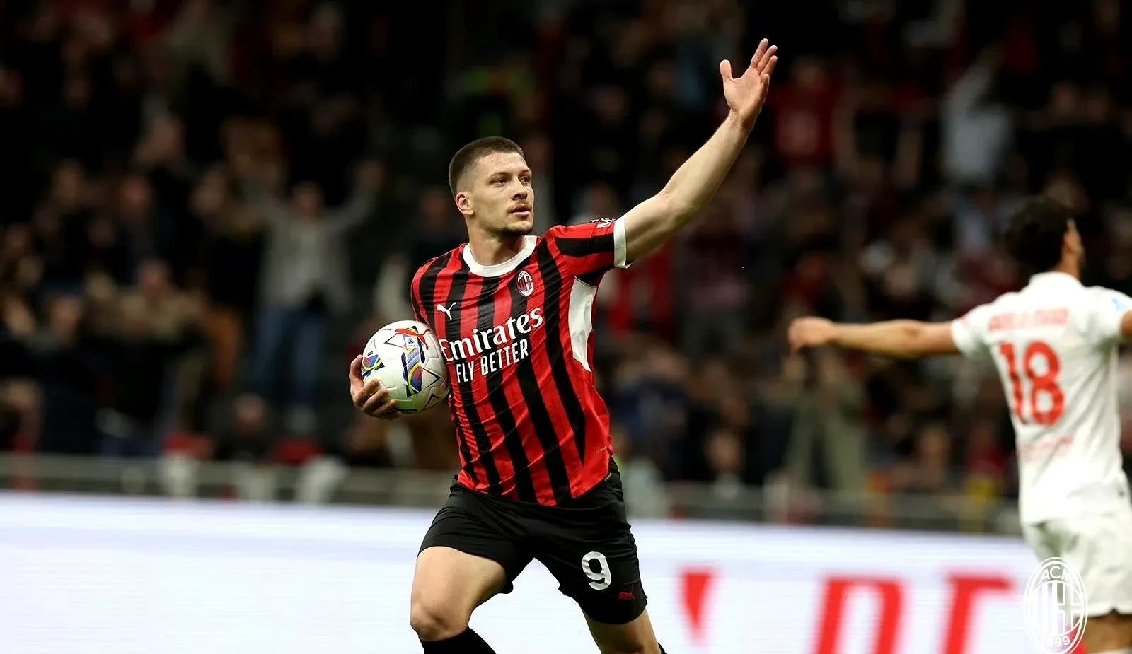 关于佛罗伦萨主场告捷,抢下宝贵三分的信息 关于佛罗伦萨主场告捷,抢下宝贵三分的信息