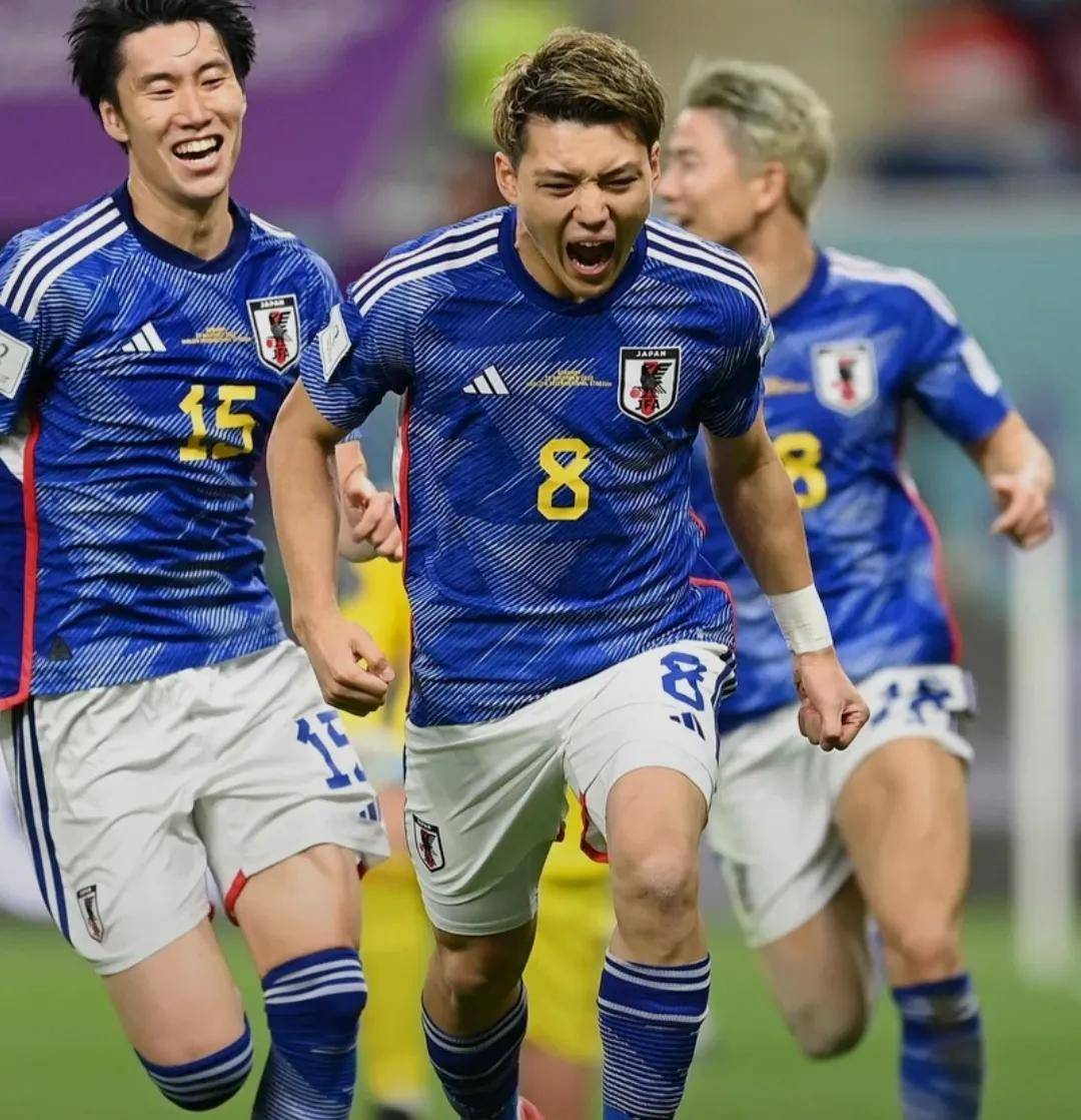 西班牙跳水选手坚持训练战胜强敌的简单介绍 西班牙跳水选手坚持训练战胜强敌的简单介绍