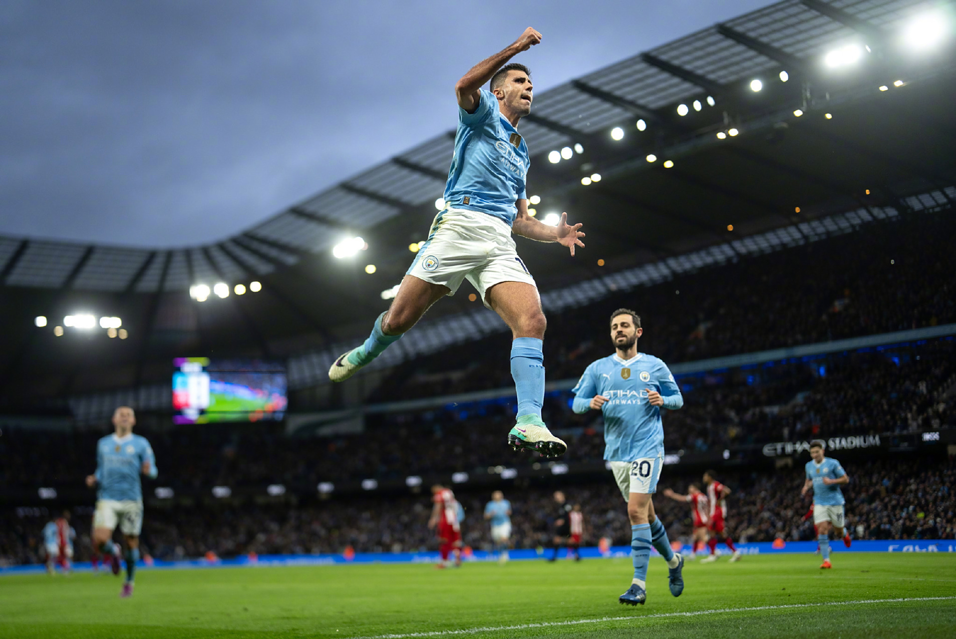 关于切尔西大获全胜,晋级赛场一路飘扬的信息 关于切尔西大获全胜,晋级赛场一路飘扬的信息