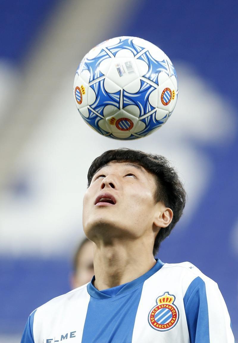 战果让球迷振奋,迎来胜利的喜悦 战果让球迷振奋,迎来胜利的喜悦