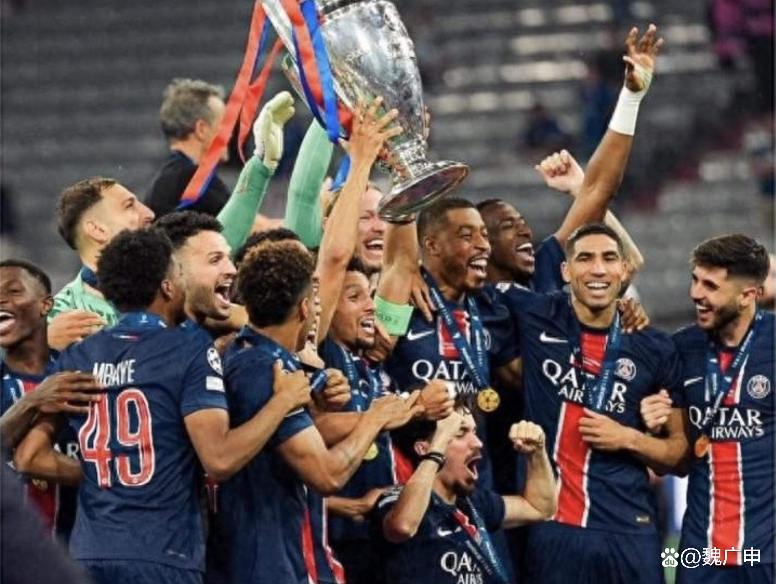 欧洲国家队纷纷出击,争夺殊荣的角逐即将揭开序幕 欧洲国家队纷纷出击,争夺殊荣的角逐即将揭开序幕