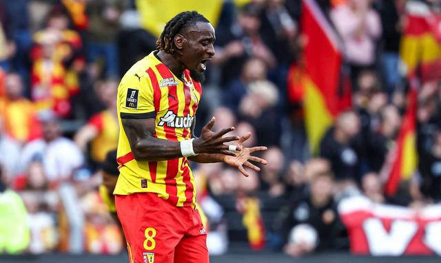 关于斯特拉斯堡队豪取大胜,表现抢眼的信息 关于斯特拉斯堡队豪取大胜,表现抢眼的信息