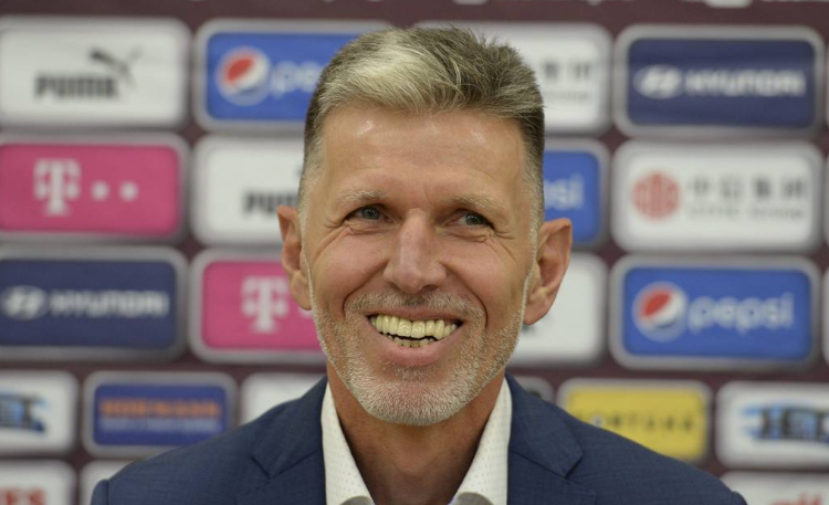 黑山队稳定发挥,赢得欧洲杯参赛资格的简单介绍 黑山队稳定发挥,赢得欧洲杯参赛资格的简单介绍