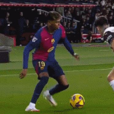 瓦伦西亚击败对手,取得了三分 瓦伦西亚击败对手,取得了三分