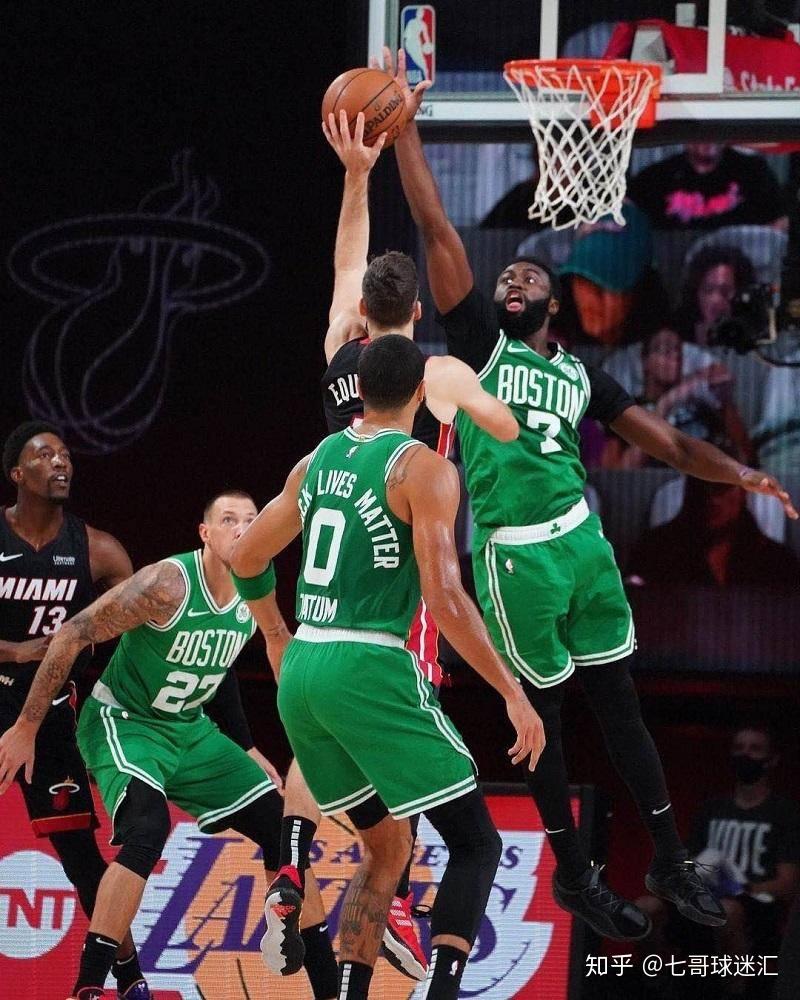 包含海沃德伤愈复出,凯尔特人取得连胜的词条 包含海沃德伤愈复出,凯尔特人取得连胜的词条