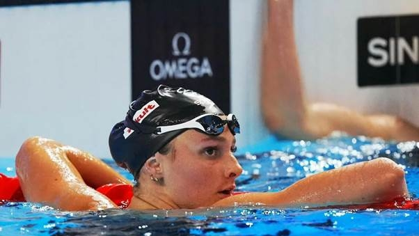 游泳项目中新加坡选手夺得金牌