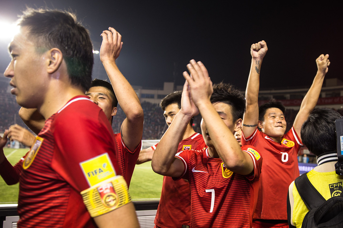 关于国家足球队实力非凡,备受瞩目,集体迎接挑战的信息 关于国家足球队实力非凡,备受瞩目,集体迎接挑战的信息