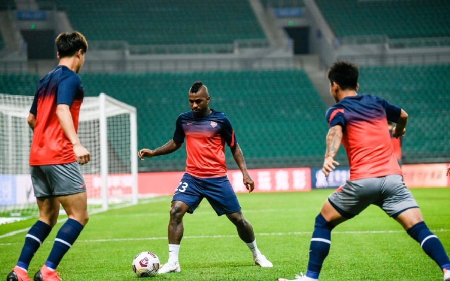 关于圣多美和普林西比篮球联赛外援毅然离队的信息